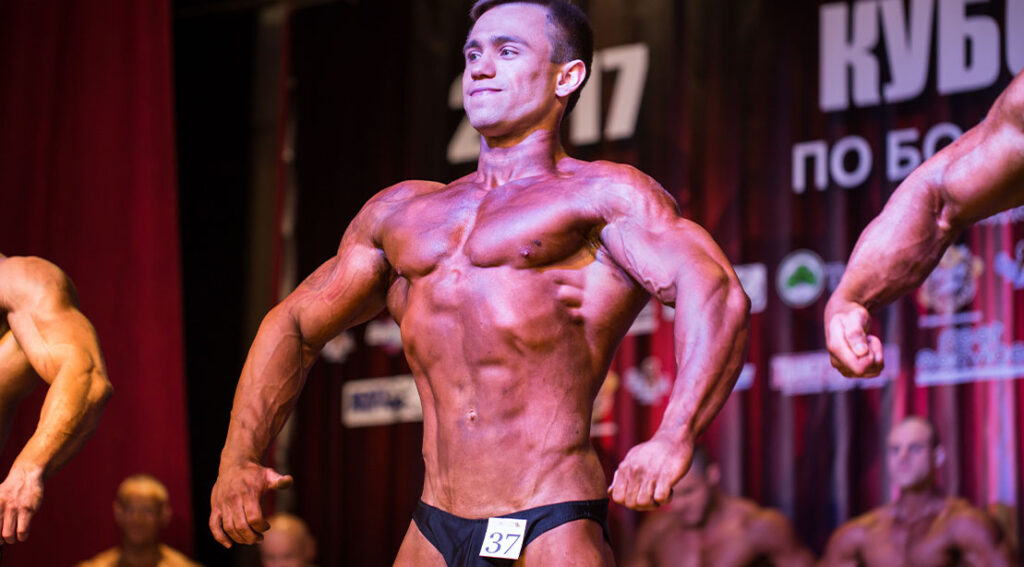 The Complete Guide to Earning an IFBB Pro Card & Reaching Bodybuilding’s Biggest Stage